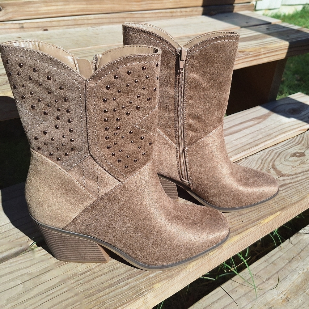 Seychelles Sweet Escape Suede Boot
